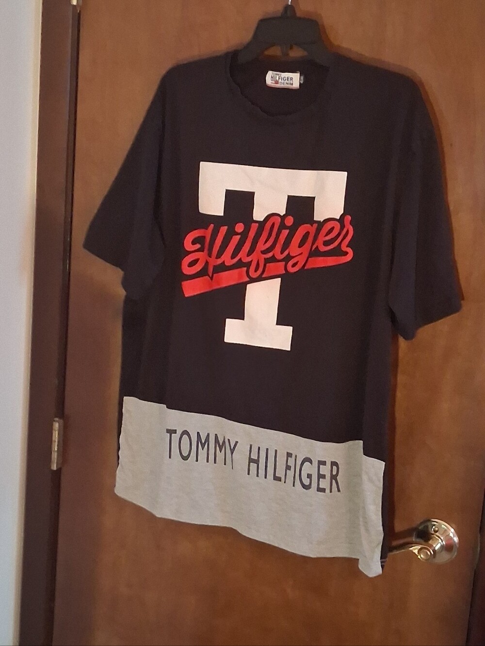 Tommy Hilfiger Denim T Shirt Mens 4XL Big Logo Colorblock Black Red Gray